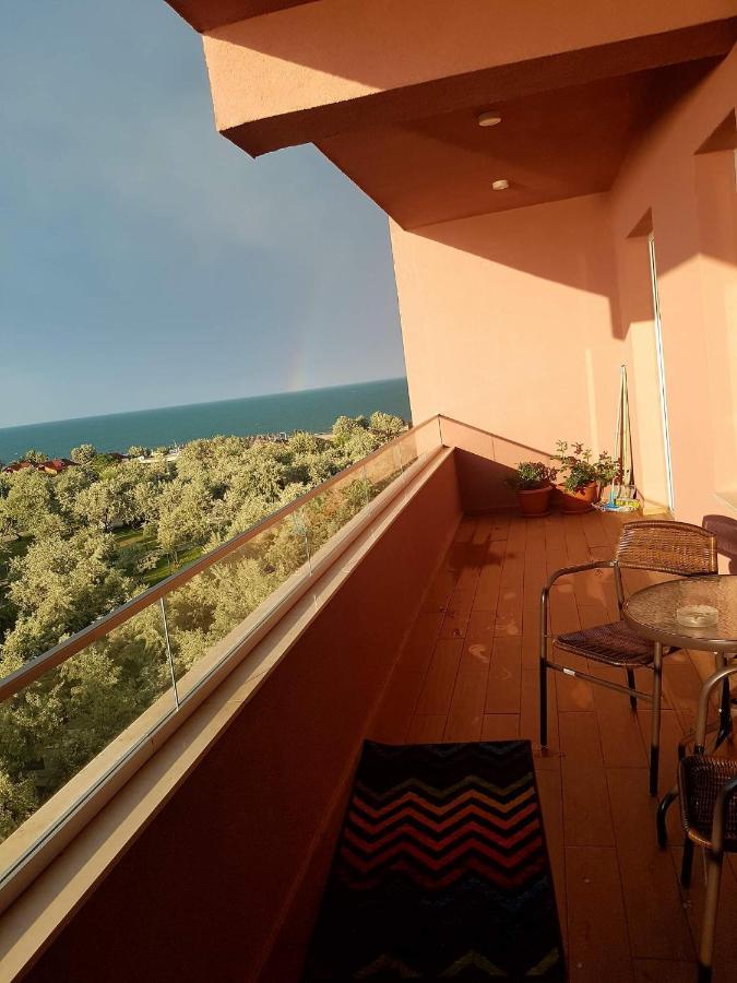 Apartament Criss Lotus Mamaia Exterior foto
